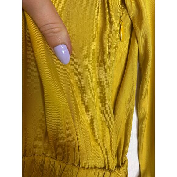 L'ACADEMIE 'Nichole' Mustard Yellow Long Sleeve Ruched Mini Dress SMALL - Picture 10 of 15